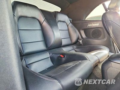 Zdjęcie 10 z 13 samochodu: 2015 FORD MUSTANG VIN:1FATP8UH8F5419268 - miniatura