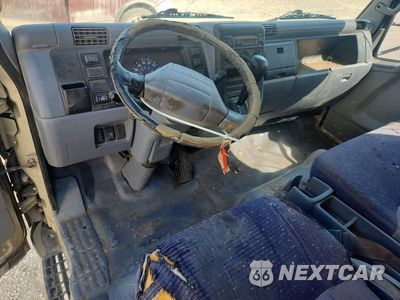 Zdjęcie 8 z 12 samochodu: 2008 MITSUBISHI FUSO TRUCK OF AMERI FE 83D VIN:JL6AAG1S18K007573 - miniatura