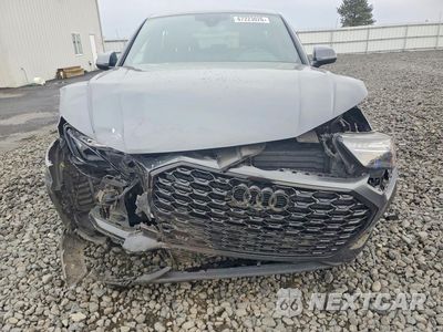 Piąte zdjęcie samochodu w środku: 2022 AUDI Q5 SPORTBACK PRESTIGE 45 VIN:WA16AAFY4N2055647 - miniatura