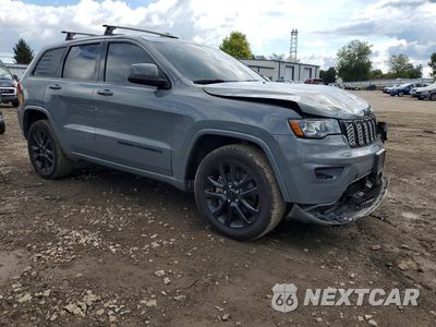 Czwarte zdjęcie samochodu z boku: 2021 JEEP GRAND CHEROKEE LAREDO VIN:1C4RJFAG3MC590427 - miniatura