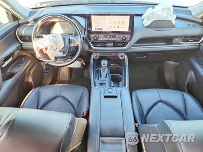 Zdjęcie 8 z 13 samochodu: 2024 TOYOTA GRAND HIGHLANDER XLE VIN:5TDAAAB51RS003788 - miniatura