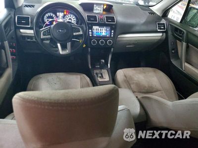 Zdjęcie 8 z 13 samochodu: 2018 SUBARU FORESTER 2.5I PREMIUM VIN:JF2SJAGC4JH471892 - miniatura
