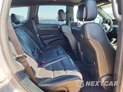 Zdjęcie 11 z 13 samochodu: 2017 JEEP GRAND CHEROKEE OVERLAND VIN:1C4RJECG9HC605722 - miniatura