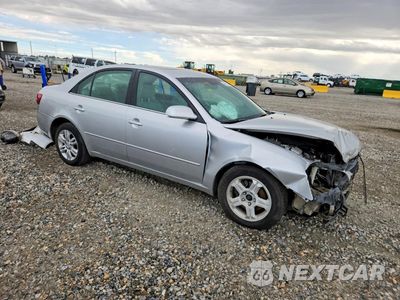 Czwarte zdjęcie samochodu z boku: 2008 HYUNDAI SONATA VIN:5NPET46F58H388387 - miniatura
