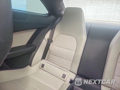 Zdjęcie 10 z 12 samochodu: 2013 MERCEDES-BENZ C 250 VIN:WDDGJ4HB3DG047020 - miniatura