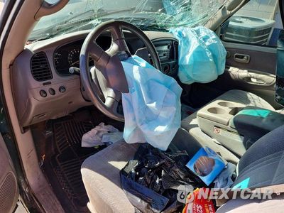 Zdjęcie 8 z 12 samochodu: 2002 TOYOTA TUNDRA SR5 V8 VIN:5TBBT44112S227197 - miniatura