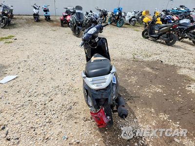 Czwarte zdjęcie samochodu z boku: 2018 KYMCO USA INC LIKE 200I VIN:LC2D2H129JC100198 - miniatura
