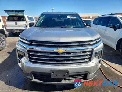Piąte zdjęcie samochodu w środku: 2027 CHEVROLET TRAVERSE LT VIN:1GNERGKS9VJ111304 - miniatura