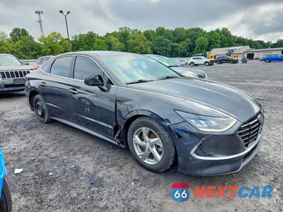 Czwarte zdjęcie samochodu z boku: 2021 HYUNDAI SONATA SE VIN:5NPEG4JA3MH118990 - miniatura