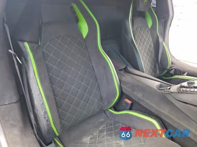 Zdjęcie 10 z 12 samochodu: 2018 LAMBORGHINI AVENTADOR S VIN:ZHWUG4ZD5JLA06879 - miniatura