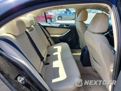 Zdjęcie 10 z 12 samochodu: 2013 VOLKSWAGEN JETTA SE VIN:3VWDX7AJ2DM212153 - miniatura