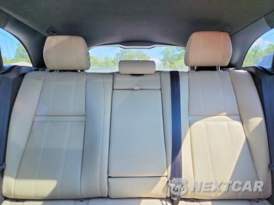 Zdjęcie 10 z 13 samochodu: 2018 LAND ROVER RANGE ROVER VELAR R-DYNAMIC SE VIN:SALYL2RV7JA772102 - miniatura