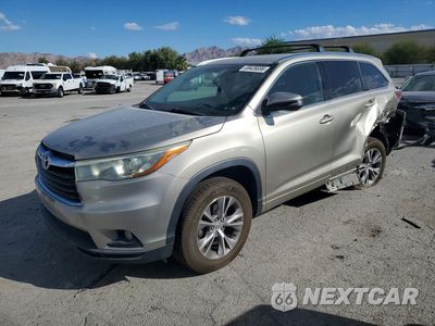 2015 TOYOTA HIGHLANDER XLE 5TDKKRFH8FS053636 - główne zdjęcie licytacji z USA - miniatura