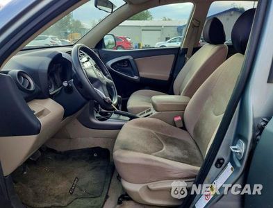 Zdjęcie 7 z 12 samochodu: 2007 TOYOTA RAV4 BASE VIN:JTMZD33V776052754 - miniatura