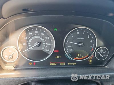 Zdjęcie 9 z 12 samochodu: 2015 BMW 328 XI VIN:WBA3B3G58FNR86252 - miniatura