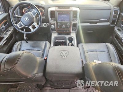 Zdjęcie 8 z 13 samochodu: 2018 RAM 1500 LARAMIE VIN:1C6RR6NT4JS174024 - miniatura
