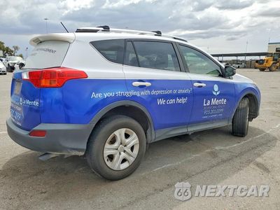 Trzecie zdjęcie samochodu z tyłu: 2015 TOYOTA RAV4 LE VIN:JTMZFREV5FJ049325 - miniatura