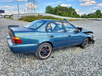 Trzecie zdjęcie samochodu z tyłu: 1995 TOYOTA COROLLA DX VIN:2T1AE09B3SC116912 - miniatura