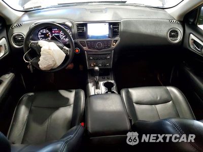 Zdjęcie 8 z 13 samochodu: 2019 NISSAN PATHFINDER S VIN:5N1DR2MM0KC630789 - miniatura