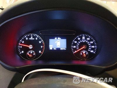 Zdjęcie 9 z 13 samochodu: 2019 KIA SORENTO LX VIN:5XYPGDA36KG502390 - miniatura