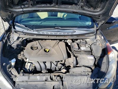 Zdjęcie 11 z 13 samochodu: 2013 HYUNDAI ELANTRA GLS VIN:KMHDH4AE5DU595045 - miniatura