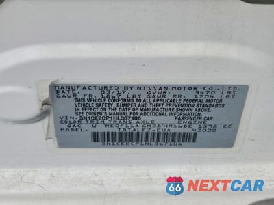 Zdjęcie 12 z 12 samochodu: 2017 NISSAN VERSA NOTE SL VIN:3N1CE2CP1HL367106 - miniatura