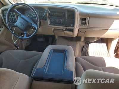 Zdjęcie 8 z 12 samochodu: 2002 GMC NEW SIERRA K1500 VIN:1GTEK19T32Z283253 - miniatura