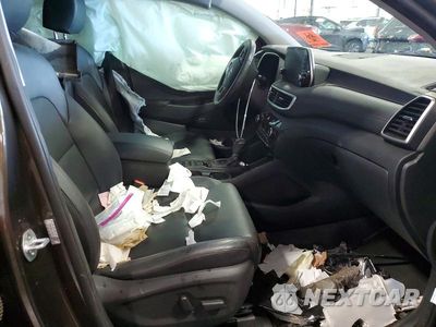 Zdjęcie 7 z 12 samochodu: 2019 HYUNDAI TUCSON ULTIMATE VIN:KM8J3CAL3KU915437 - miniatura