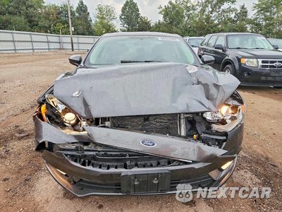 Piąte zdjęcie samochodu w środku: 2017 FORD FUSION S VIN:3FA6P0G73HR372376 - miniatura