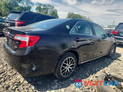 Trzecie zdjęcie samochodu z tyłu: 2014 TOYOTA CAMRY HYBRID XLE VIN:4T1BD1FK1EU103726 - miniatura