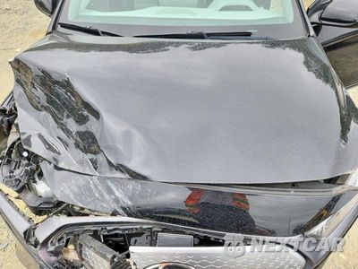 Zdjęcie 11 z 12 samochodu: 2020 HYUNDAI IONIQ LIMITED VIN:KMHC85LJ8LU071463 - miniatura
