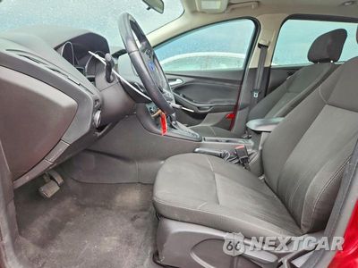 Zdjęcie 7 z 13 samochodu: 2015 FORD FOCUS SE VIN:1FADP3F2XFL369713 - miniatura