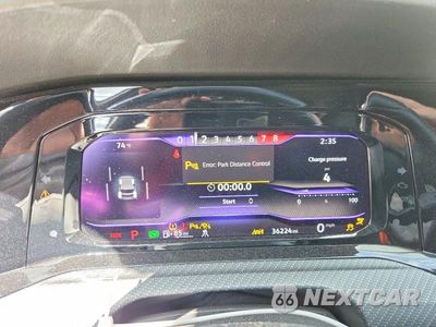 Zdjęcie 9 z 12 samochodu: 2022 VOLKSWAGEN GOLF R VIN:WVWEB7CD7NW127162 - miniatura