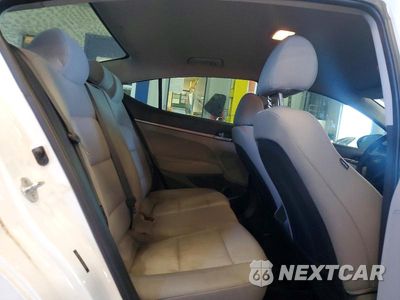 Zdjęcie 10 z 13 samochodu: 2017 HYUNDAI ELANTRA SE VIN:5NPD74LFXHH148885 - miniatura