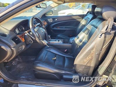 Zdjęcie 7 z 12 samochodu: 2008 JAGUAR XK VIN:SAJWA44BX85823335 - miniatura