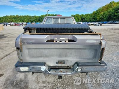 Zdjęcie 6 z 12 samochodu: 1994 TOYOTA PICKUP DX V6 VIN:JT4VN13D2R5136660 - miniatura