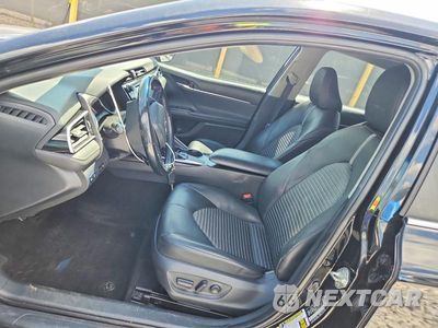 Zdjęcie 7 z 12 samochodu: 2018 TOYOTA CAMRY SE VIN:4T1B11HK0JU055281 - miniatura