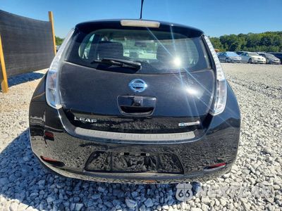Zdjęcie 6 z 13 samochodu: 2013 NISSAN LEAF S VIN:1N4AZ0CP1DC417009 - miniatura
