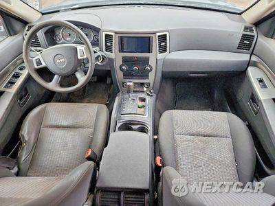 Zdjęcie 8 z 13 samochodu: 2008 JEEP GRAND CHEROKEE LAREDO VIN:1J8GR48K98C215994 - miniatura