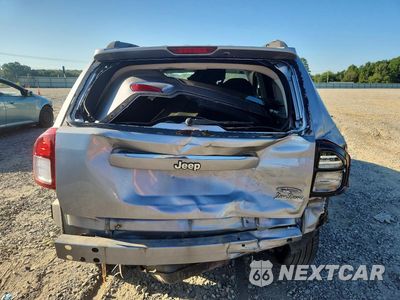 Zdjęcie 6 z 13 samochodu: 2014 JEEP COMPASS LATITUDE VIN:1C4NJCEA5ED790451 - miniatura