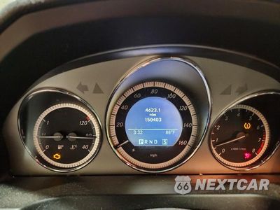 Zdjęcie 9 z 12 samochodu: 2009 MERCEDES-BENZ C 300 VIN:WDDGF54XX9R079905 - miniatura