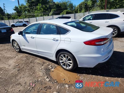 Drugie zdjęcie samochodu z przodu: 2019 FORD FUSION SE VIN:3FA6P0LU0KR188726 - miniatura