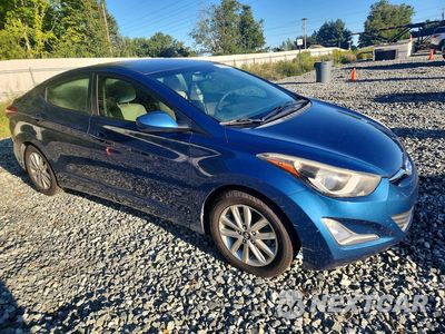 Czwarte zdjęcie samochodu z boku: 2016 HYUNDAI ELANTRA SE VIN:KMHDH4AE4GU541160 - miniatura