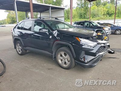 Czwarte zdjęcie samochodu z boku: 2025 TOYOTA RAV4 XLE VIN:2T3P1RFV4SW530344 - miniatura
