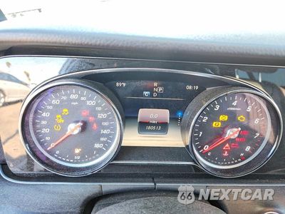 Zdjęcie 9 z 12 samochodu: 2018 MERCEDES-BENZ E 300 VIN:WDDZF4JB4JA426918 - miniatura