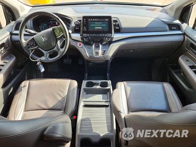 Zdjęcie 8 z 13 samochodu: 2018 HONDA ODYSSEY EXL VIN:5FNRL6H70JB041945 - miniatura