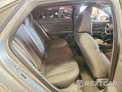 Zdjęcie 10 z 12 samochodu: 2022 HYUNDAI ELANTRA SEL VIN:5NPLM4AG2NH072252 - miniatura
