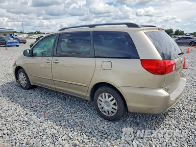 Drugie zdjęcie samochodu z przodu: 2010 TOYOTA SIENNA LE 7-PASSENGER VIN:5TDKK4CC9AS339872 - miniatura