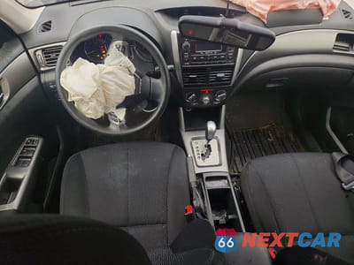 Zdjęcie 8 z 13 samochodu: 2012 SUBARU FORESTER 2.5X PREMIUM VIN:JF2SHBDC7CH408312 - miniatura