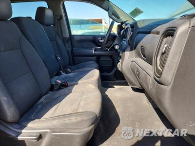 Zdjęcie 7 z 13 samochodu: 2020 CHEVROLET SILVERADO C1500 CUSTOM VIN:3GCPWBEK9LG375890 - miniatura